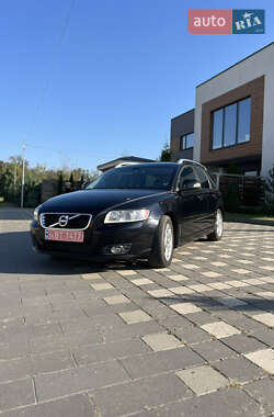 Volvo V50 2011