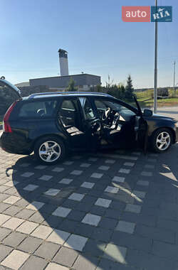 Универсал Volvo V50 2011 в Стрые