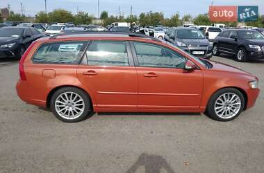 Универсал Volvo V50 2010 в 