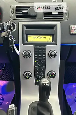 Volvo V50 2011