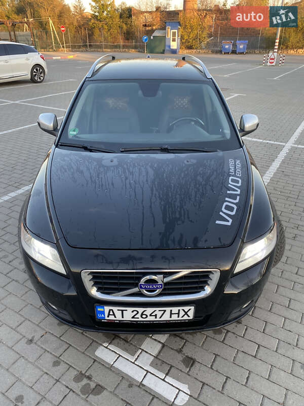 Універсал Volvo V50 2011 в Івано-Франківську