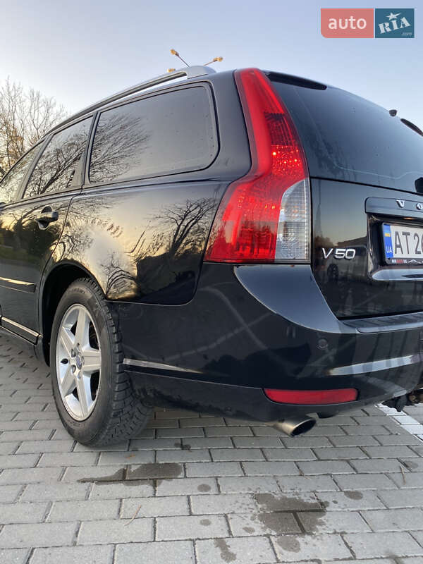 Універсал Volvo V50 2011 в Івано-Франківську