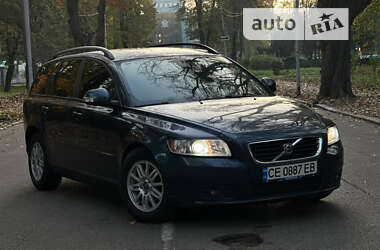 Универсал Volvo V50 2009 в Черновцах