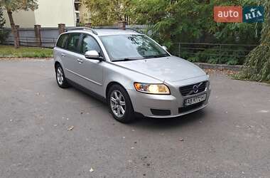 Универсал Volvo V50 2010 в Киеве