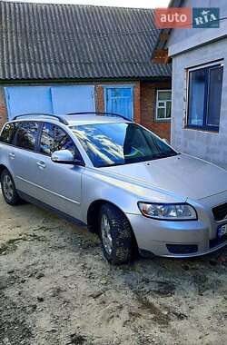 Универсал Volvo V50 2010 в Гадяче