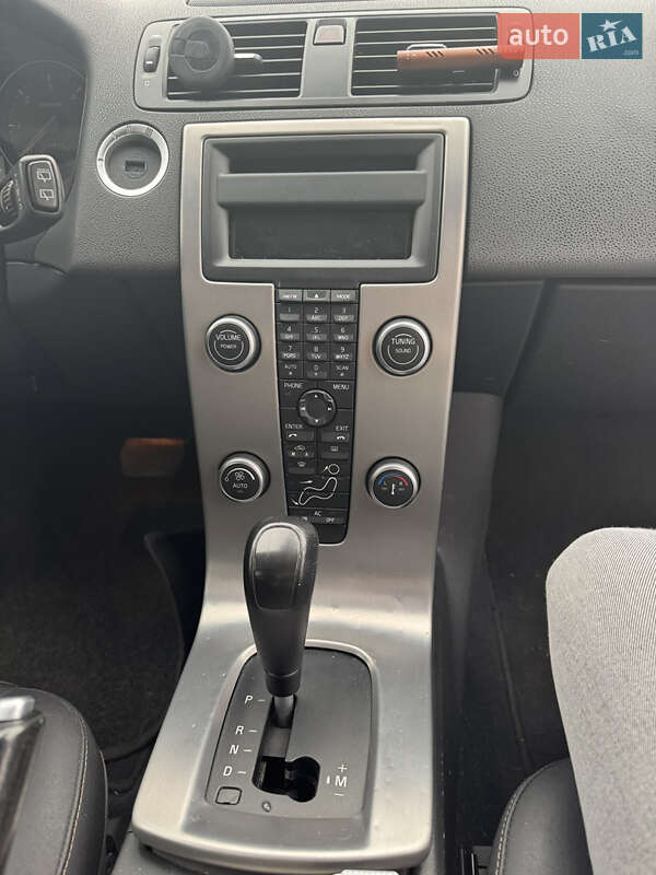 Універсал Volvo V50 2009 в Києві фото 9 Універсал Volvo V50 2009 в Києві