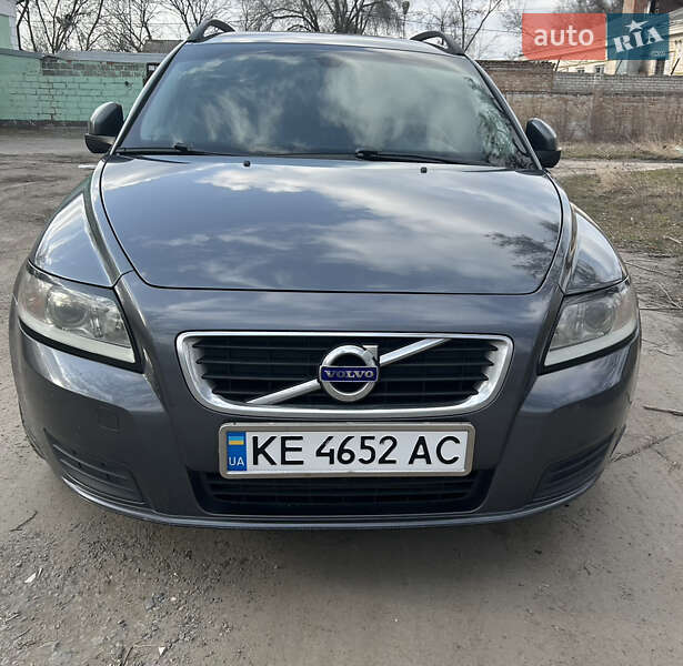 Універсал Volvo V50 2011 в Дніпрі