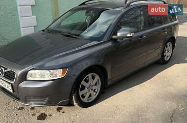 Універсал Volvo V50 2011 в Дніпрі