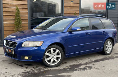 Volvo V50 2009