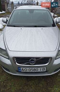 Volvo V50 2010