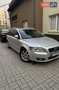 Volvo V50 2011