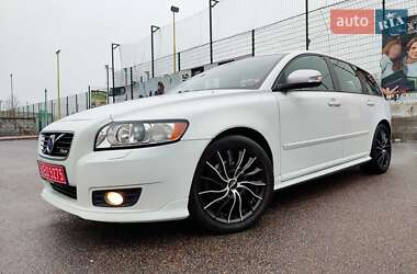 Универсал Volvo V50 2010 в Киеве