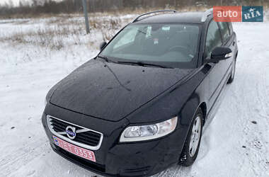 Volvo V50 2011