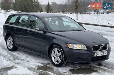 Универсал Volvo V50 2009 в Львове