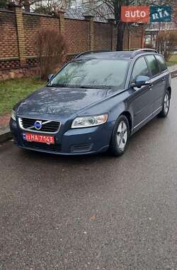 Volvo V50 2010