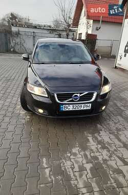 Універсал Volvo V50 2010 в Львові