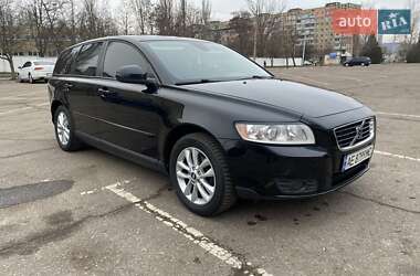 Volvo V50 2010