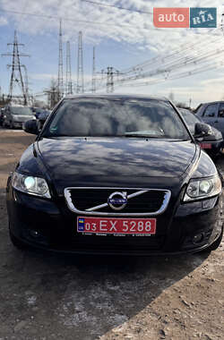 Volvo V50 2011