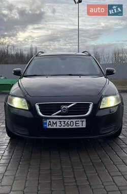 Универсал Volvo V50 2009 в 