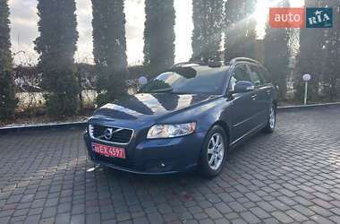 Volvo V50 2011