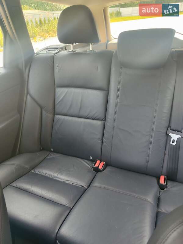 Універсал Volvo V50 2008 в Луцьку