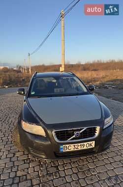 Універсал Volvo V50 2010 в Львові