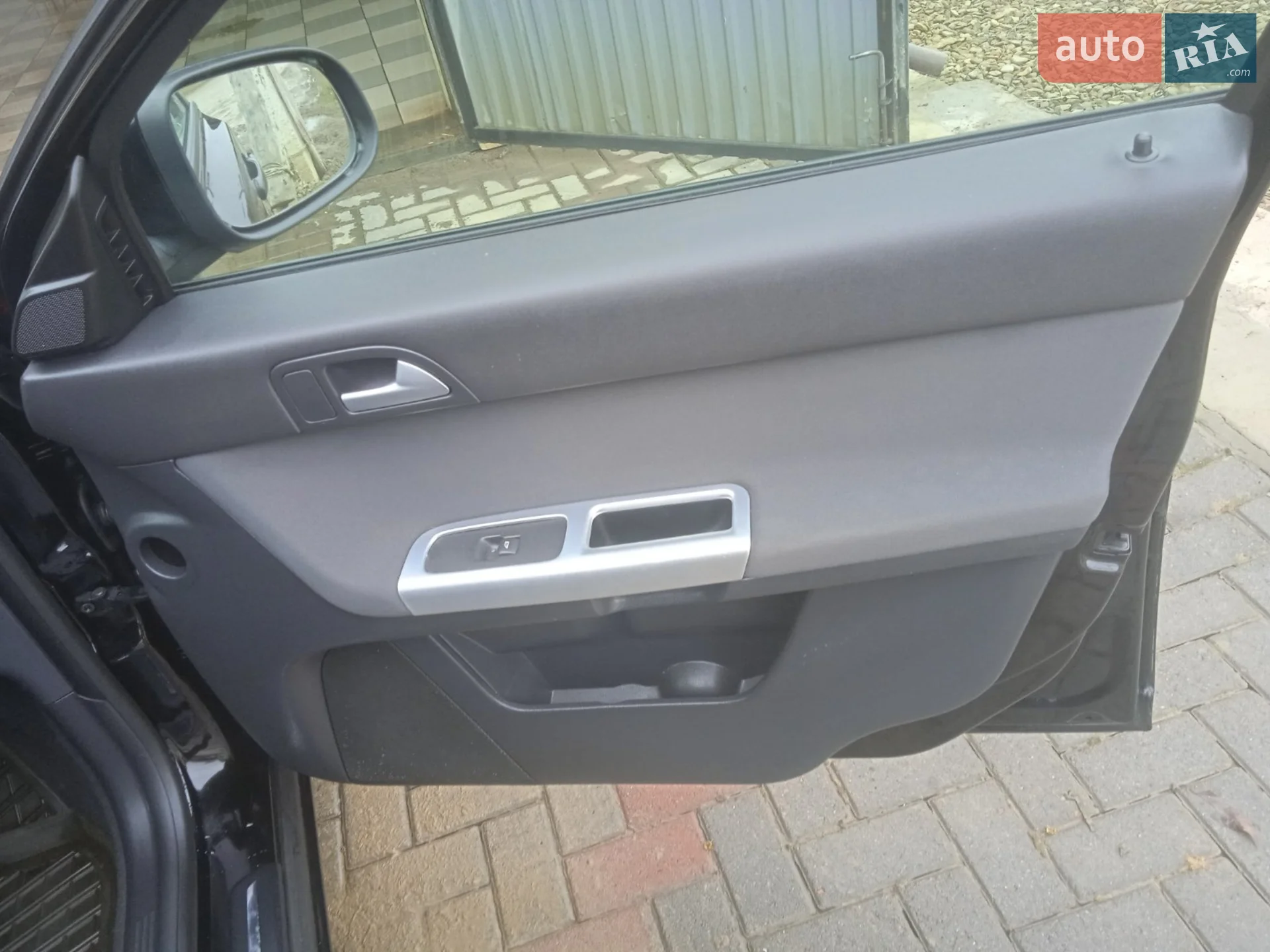 2010 Volvo V50 - мініатюра 11