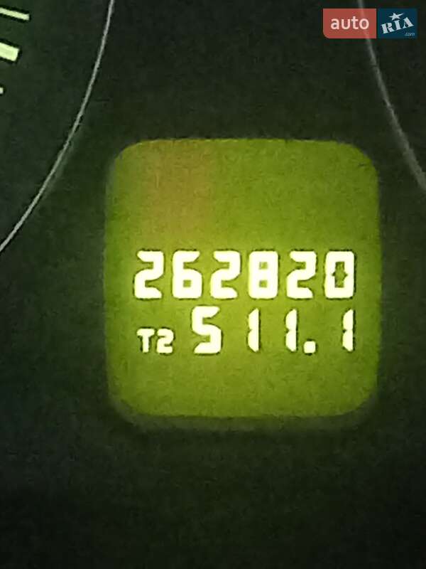 Універсал Volvo V50 2010 в Чернівцях