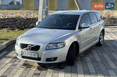 Volvo V50 2011