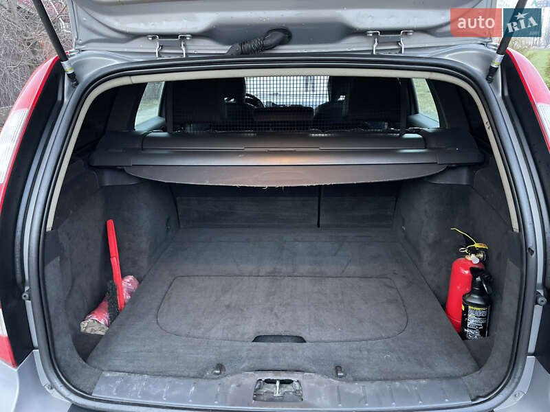Универсал Volvo V50 2004 в Киеве