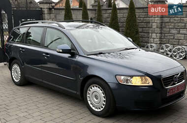 Volvo V50 2011