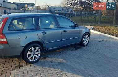 Універсал Volvo V50 2004 в Чернівцях