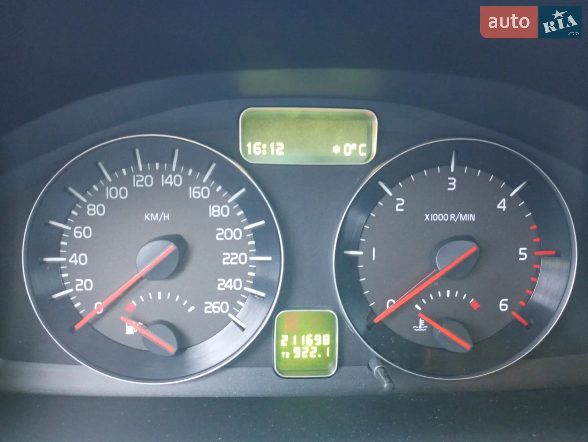 2011 Volvo V50 - мініатюра 8