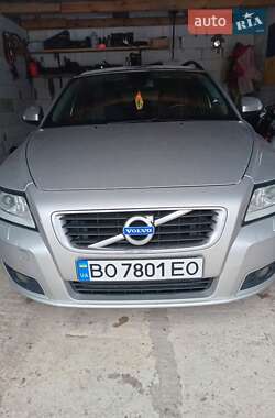 Универсал Volvo V50 2011 в Почаеве