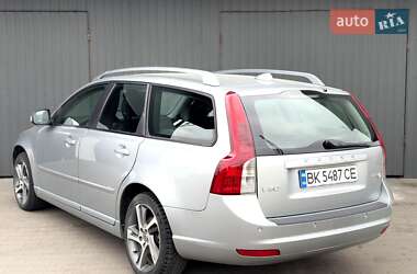 Универсал Volvo V50 2011 в Сарнах