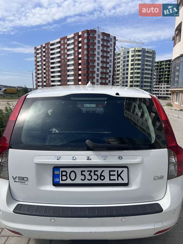 Універсал Volvo V50 2011 в Тернополі