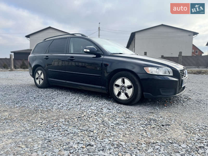 Універсал Volvo V50 2010 в Рівному