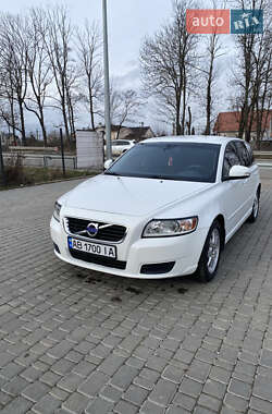 Volvo V50 2011