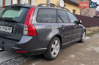 Универсал Volvo V50 2011 в Львове