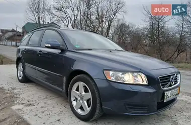 Volvo V50 2010