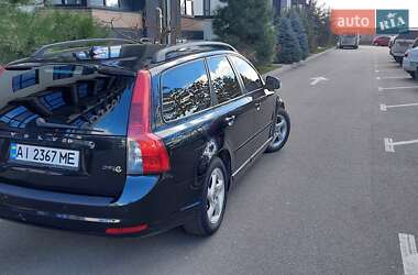 Универсал Volvo V50 2010 в 