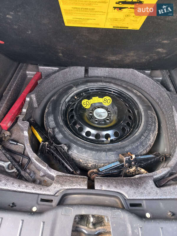 Универсал Volvo V50 2004 в Солотвине