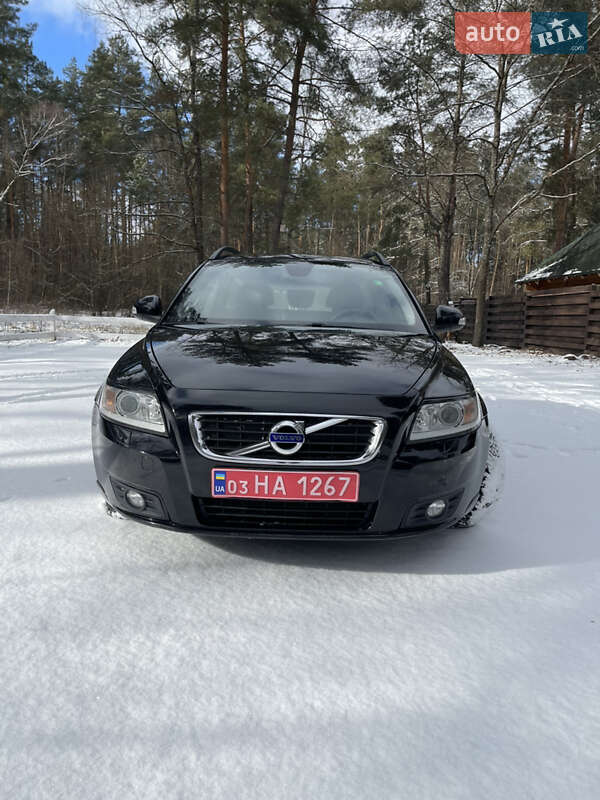 Универсал Volvo V50 2011 в Луцке