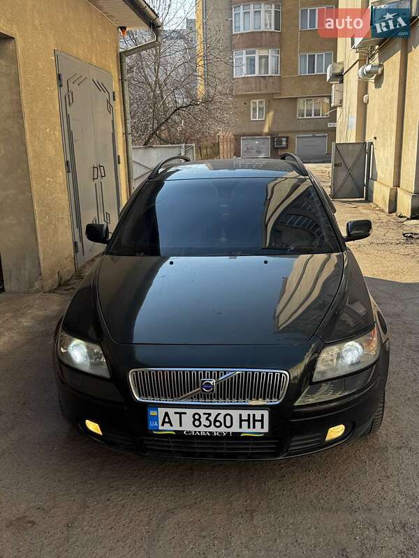 Volvo V50 2005
