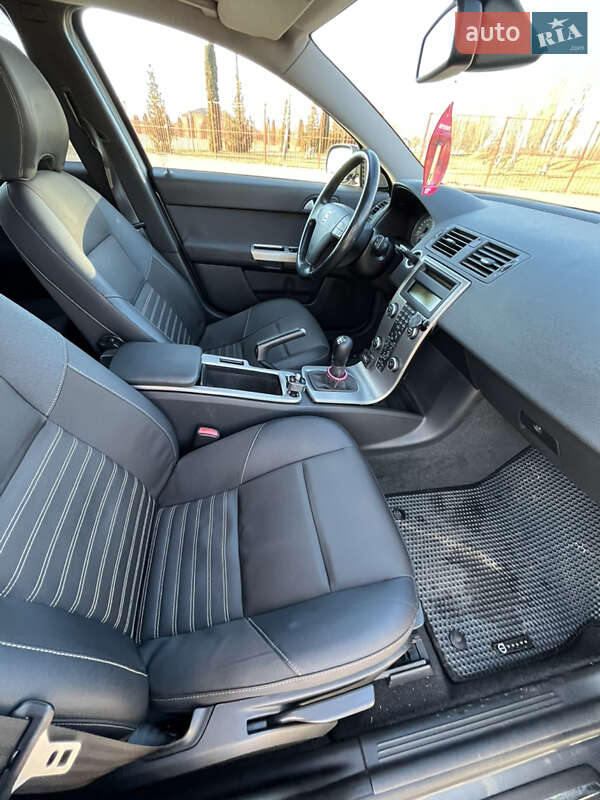 Универсал Volvo V50 2008 в Луцке