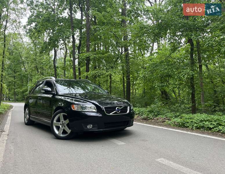 Универсал Volvo V50 2011 в Харькове