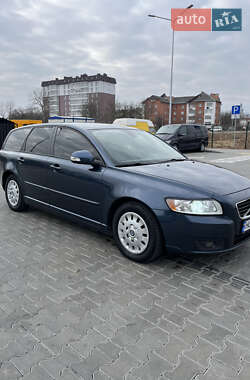 Універсал Volvo V50 2010 в Стрию