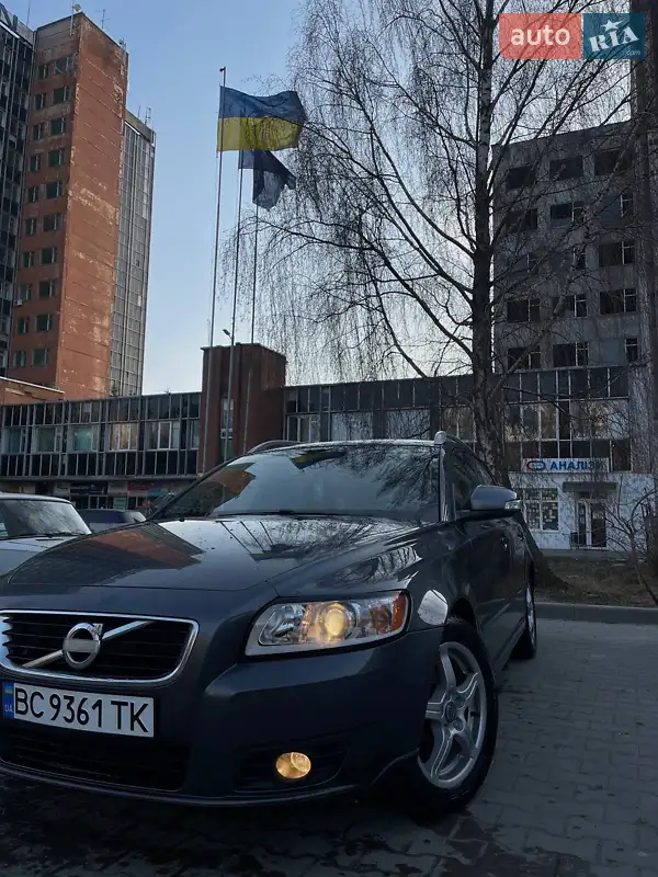 Volvo V50 2010