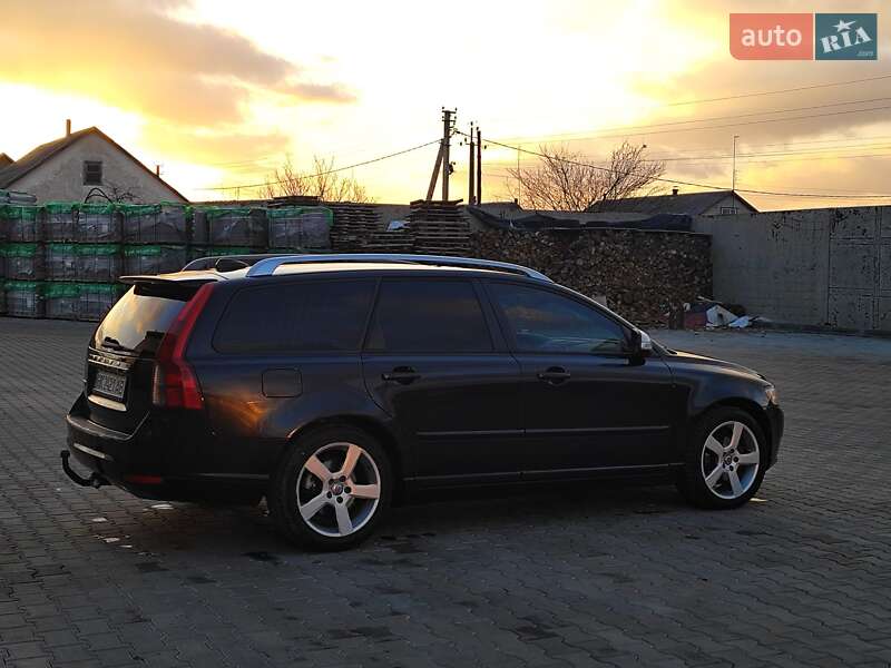 Універсал Volvo V50 2011 в Сарнах