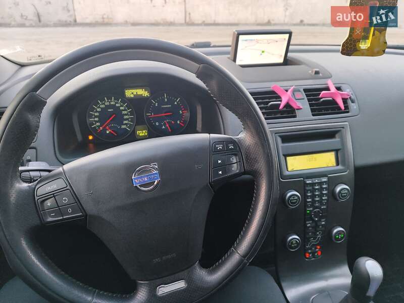 Універсал Volvo V50 2011 в Сарнах